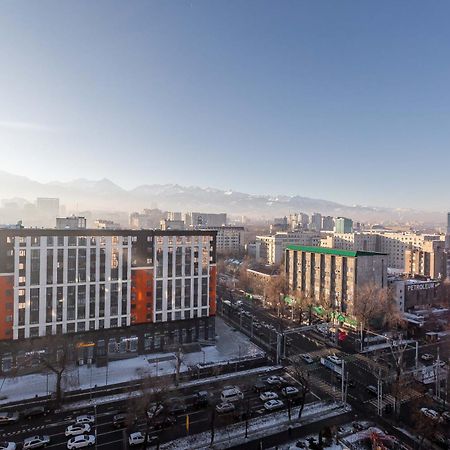 Квартира С Видом На Горы Almaty Exterior photo