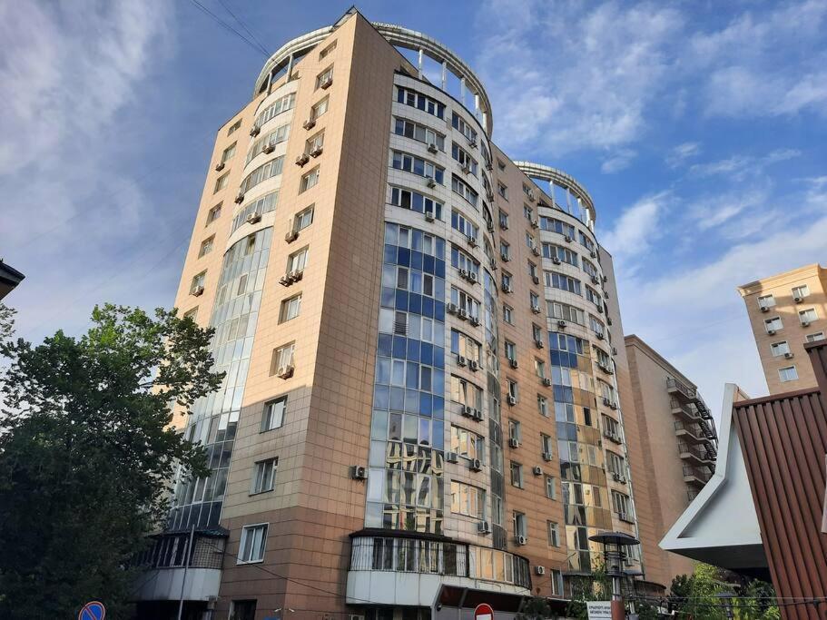 Квартира С Видом На Горы Almaty Exterior photo